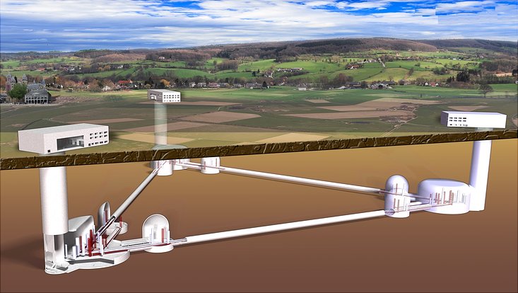 Gravitationswellen, die von zwei einander umkreisenden Neutronensternen ausgesandt werden.