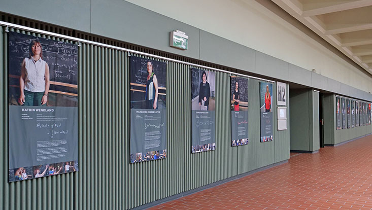 Wanderausstellung „Women of Mathematics from around the world“